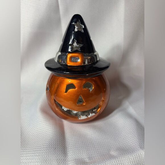 Halloween Jack-o-Lantern Witch with Flashing Multicolor Battery Operated Light H - Picture 1 of 3